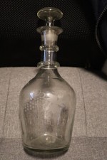 glaskaraffe antik uraltes Stück