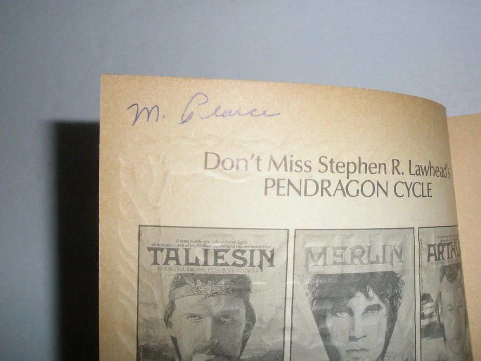 Stephen Lawhead Dragon King Trilogy Warlords Nin Hall Dragon King Sword Flame PB - Image 4 of 4