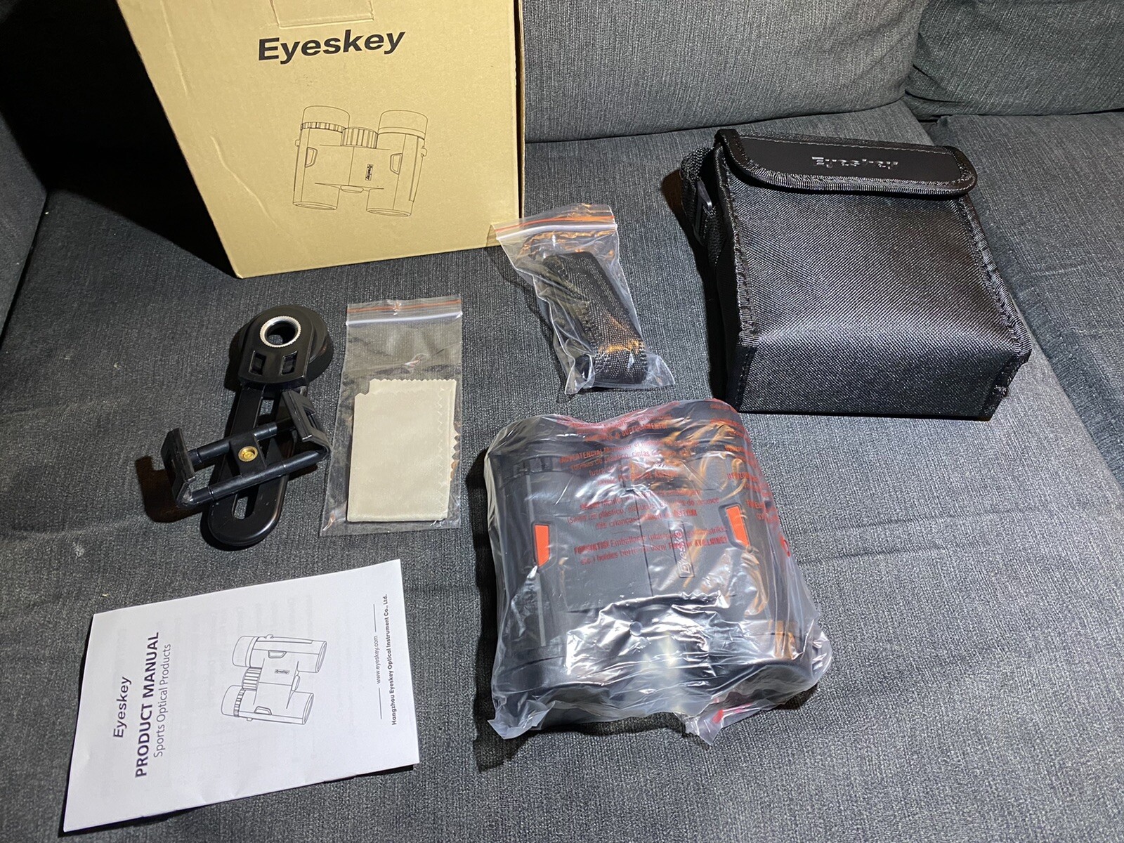 Eyeskey Wayfarer 8x32 Compact Binoculars for Adults & Kids with Phone