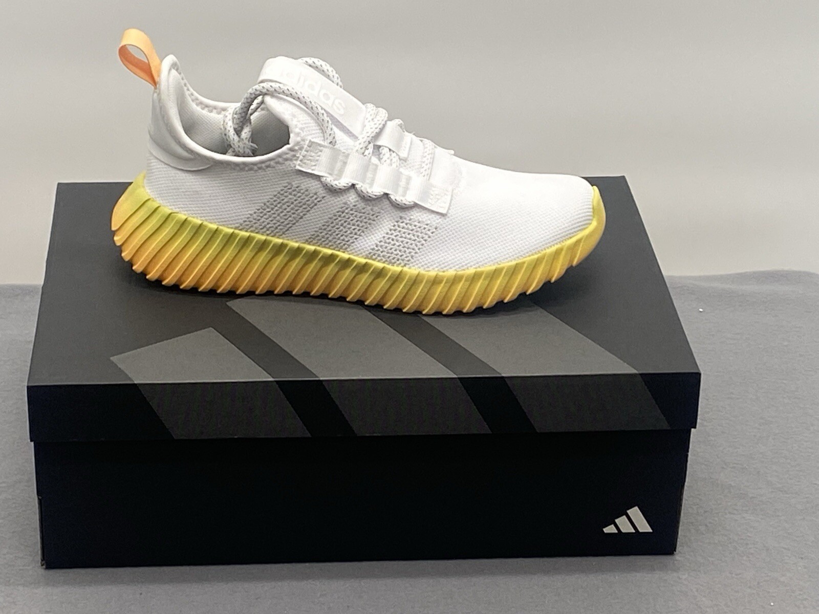 adidas Women’s Kaptir Flow Running Shoes Sz 8.5 White Hazy Orange adidas Women’s Kaptir Flow Running Shoes Sz 8.5 White Hazy Orange