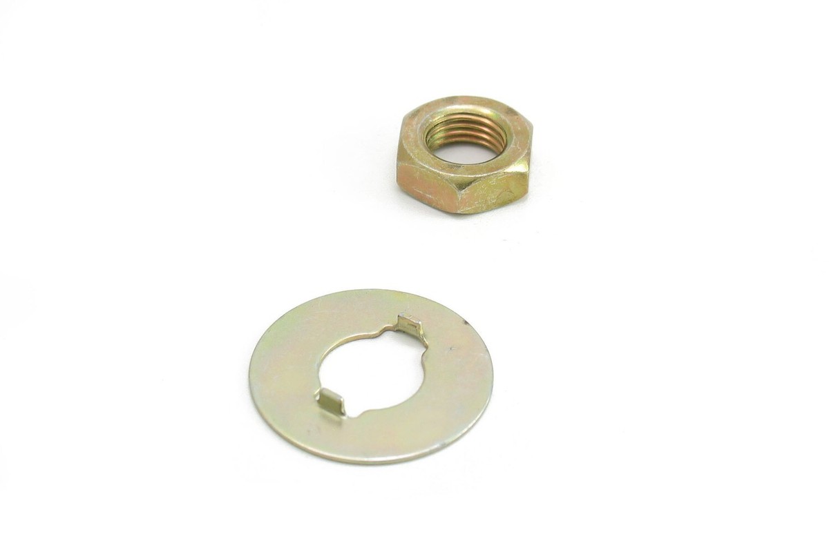 For 1995-1996 Nissan 300ZX Steering Tie Rod End Front Inner