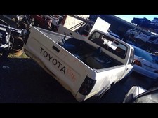 89 90 Toyota Pickup Deluxe Rear Axle 3.07 Ratio Single Rear Wheel 12 Ton 2wd 89 90 Toyota Pickup Deluxe Rear Axle 3.07 Ratio Single Rear Wheel 12 Ton 2wd