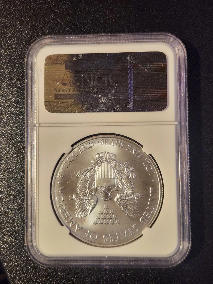2011(S) Silver American Eagle NGC MS 69 Early Releases - Image 2 of 2