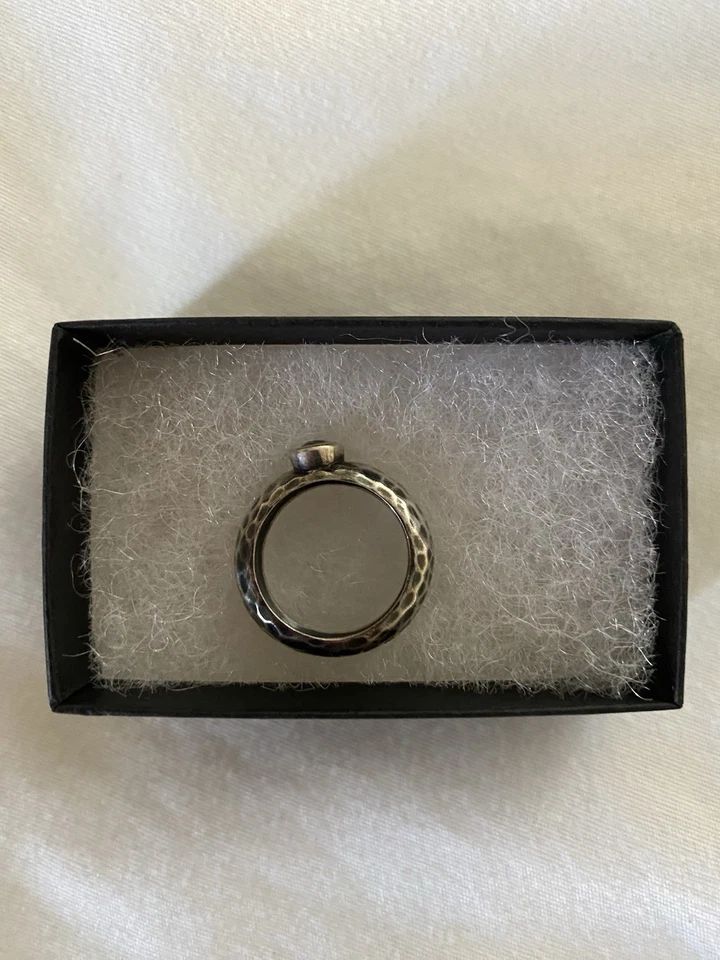 Silpada Ring Hammered Sterling Silver And Peridot Size 6 - Image 2 of 4