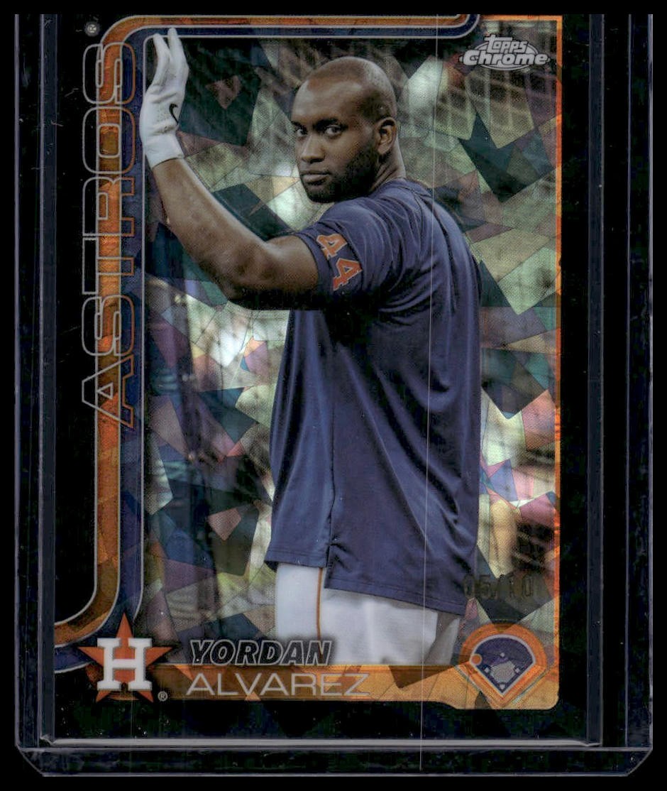 2025 Topps Chrome Sapphire Edition #267 Yordan Alvarez Black /10 Image Variation