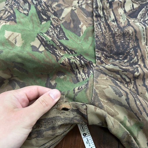 VTG 90s Cabela's Realtree Camo Fleece Pants Cargo Pocket 35x28 Made in the USA - Picture 4 of 15