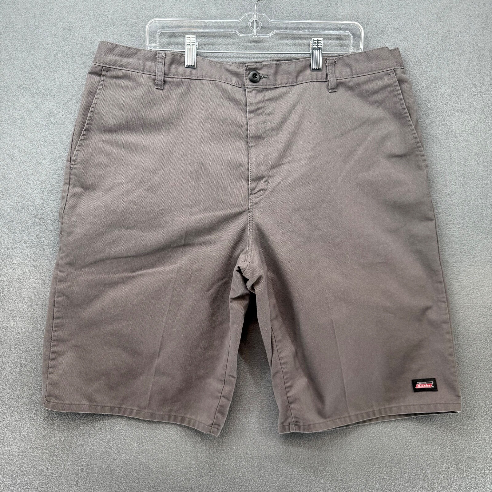 Dickies Chino Shorts Mens 40 Brown Flat Front Work 12” Inseam Durable