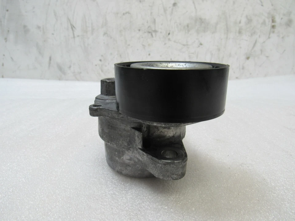 OEM 2017-2020 MERCEDES W205 C43 AMG 3.0L V6 ENGINE BELT TENSIONER 16232 D63 - Image 4 of 4
