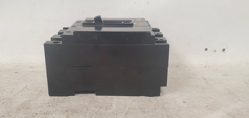 General Electric TE32020 20A 3 Pole 240AC Circuit Breaker - Picture 6 of 6
