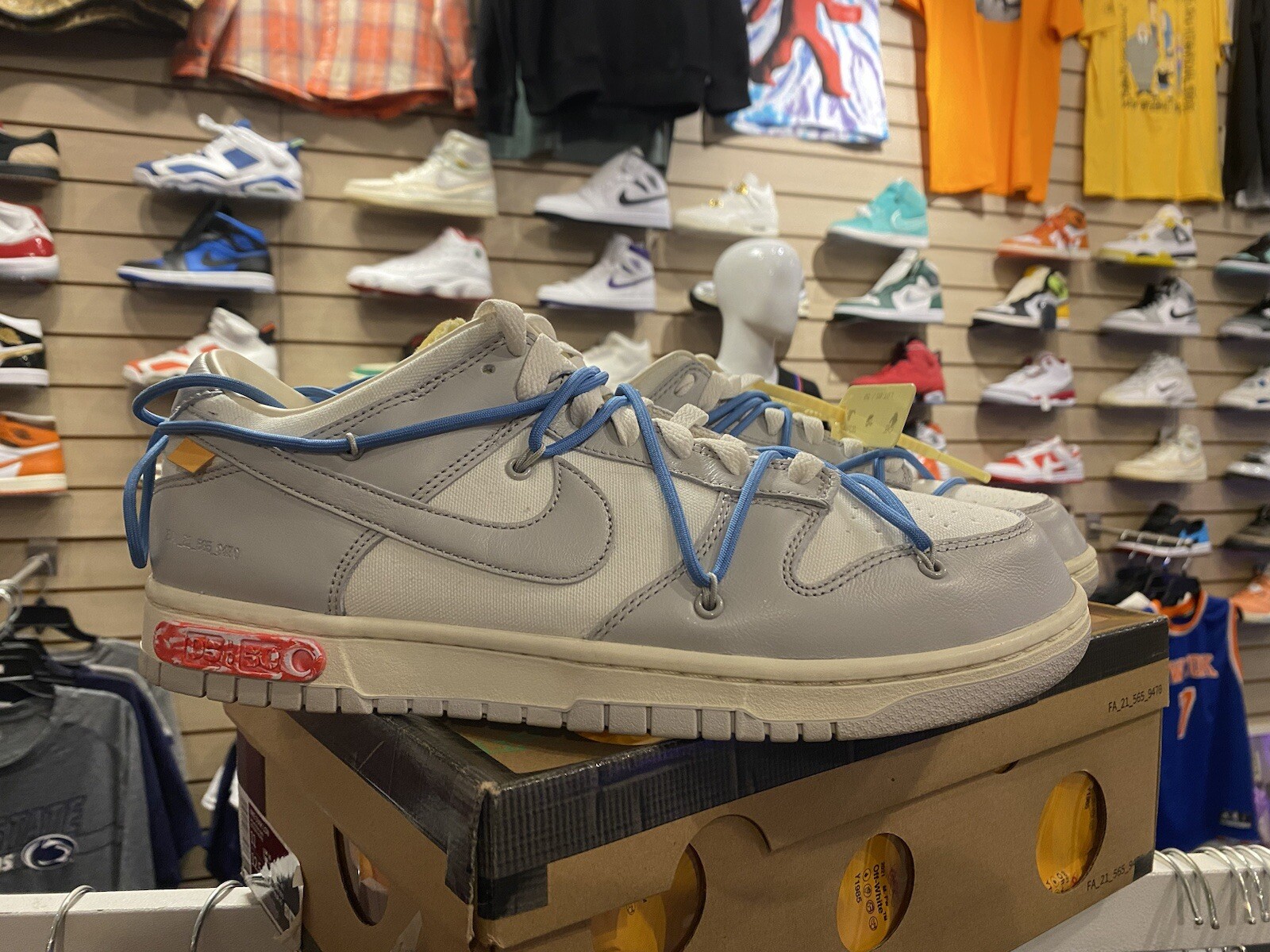OFF WHITE X NIKE Taglia 11 Nike Off White x Dunk Low Lotto 05 di 50 VNDS