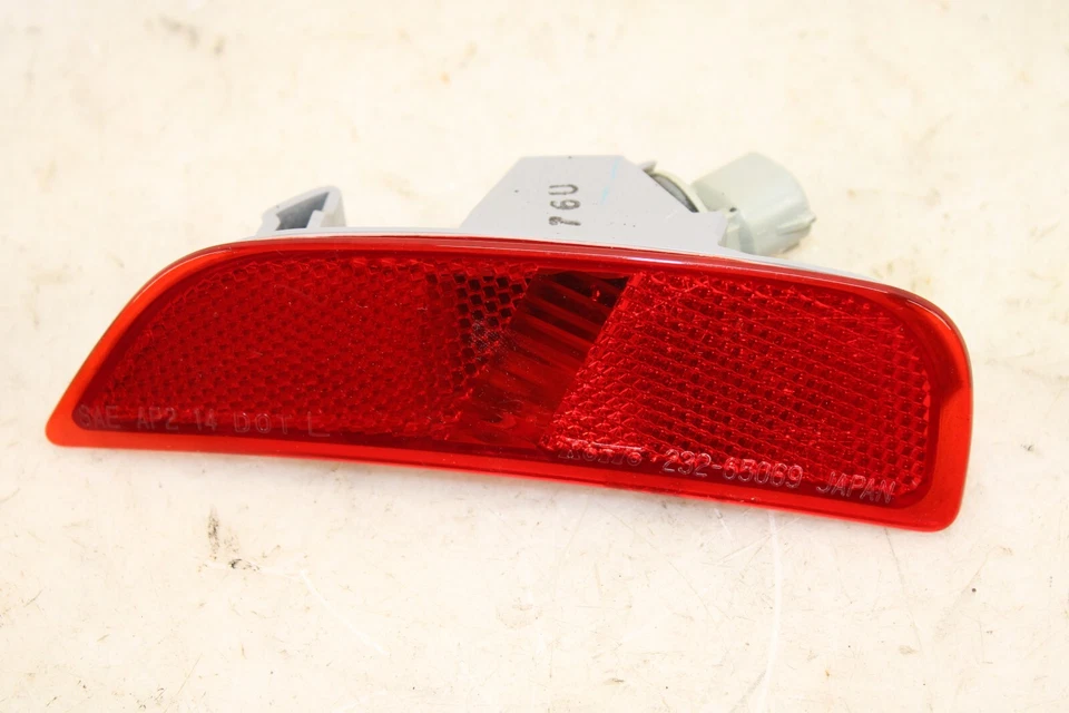 Juego de luces marcadoras traseras Mazda MX-5 Miata 2016-2023 OEM KH19 Foto 2 de 4