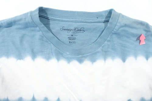 SOVEREIGN CODE MEDIUM KM376 TIE DYED LIGHT BLUE STRIPED TSHIRT MENS DEFECT - Picture 2 of 6