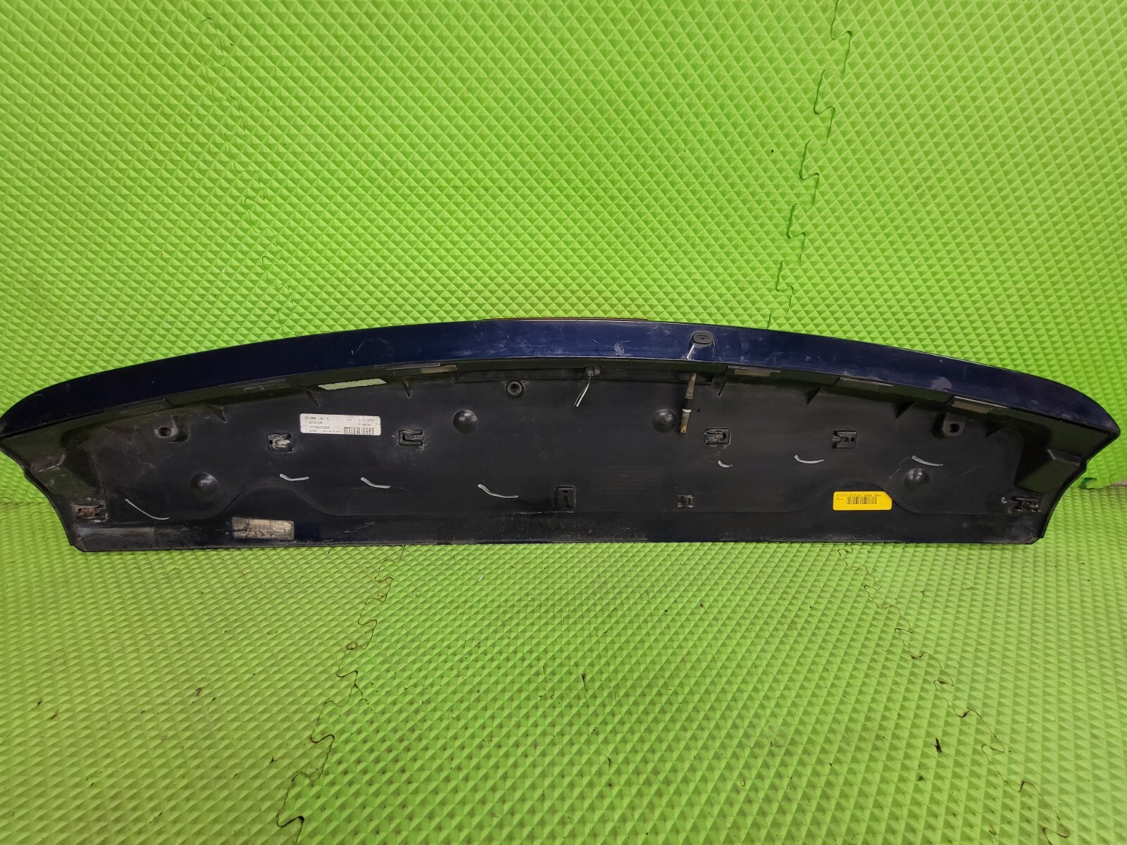 Caravan Rear Spoiler ๐ฅ11-20 Dodge Grand Caravan Rear Upper Hatch Spoiler Wing Mount Break ...