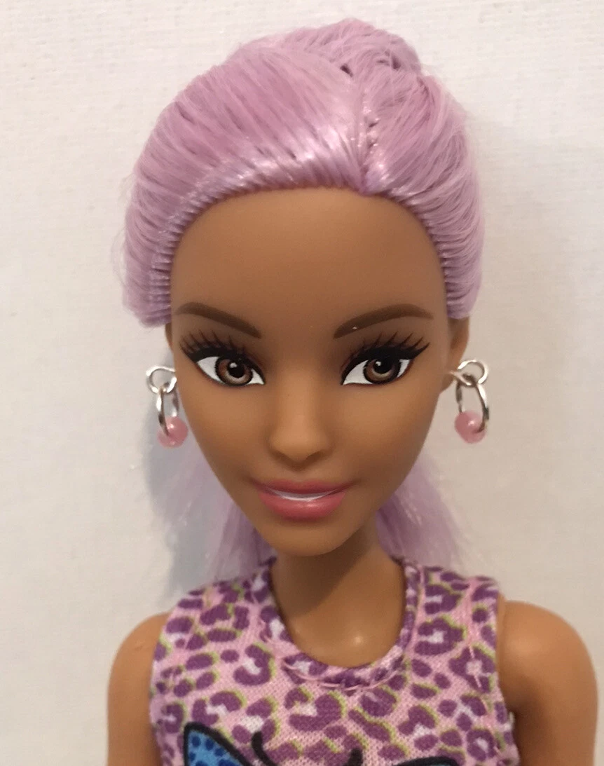 Barbie doll outlet with earrings