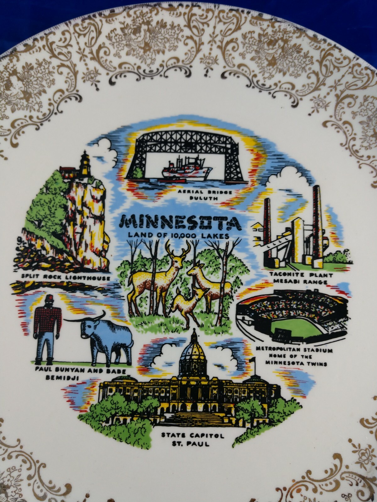 Vintage Minnesota Collector State Plate Gold Filigree Border, 9 1/4