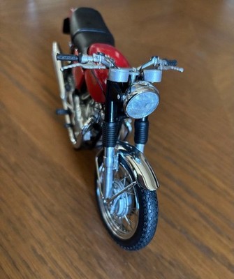 Mini Champs Norton Commando 750 112 Diecast Motorcycle Model