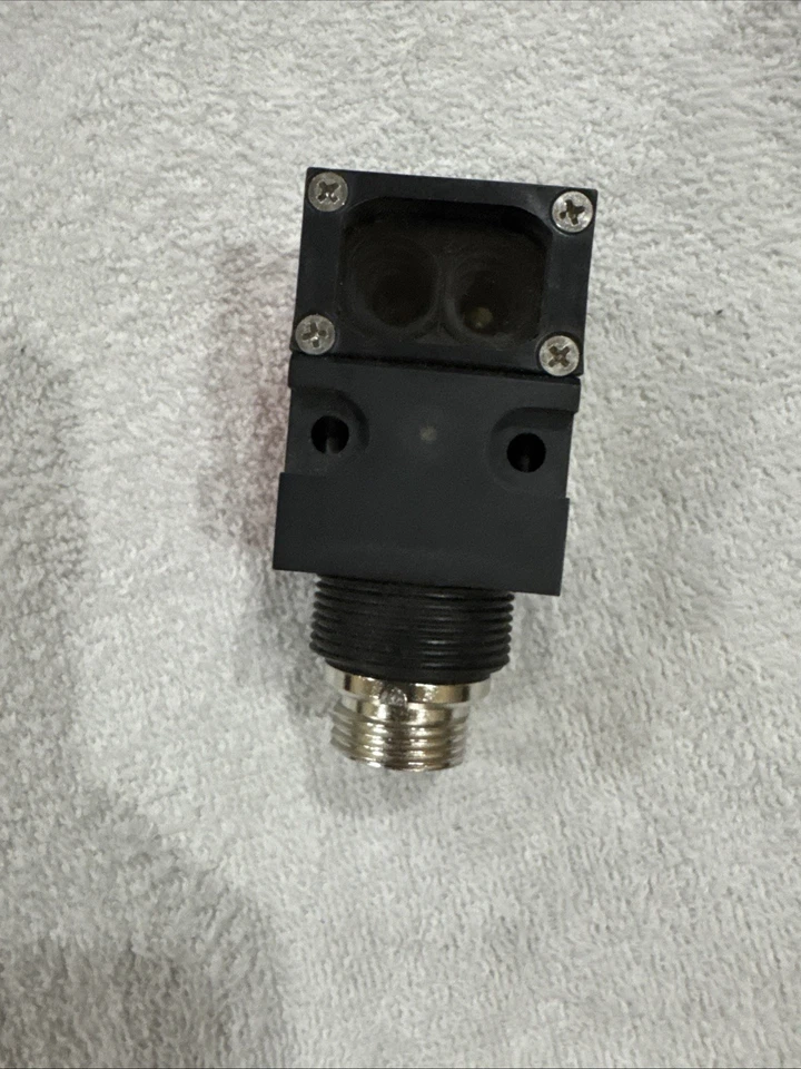 Banner Engineering SM2A912DSRQD  VALU-BEAM Retroreflective Sensor - Image 2 of 4