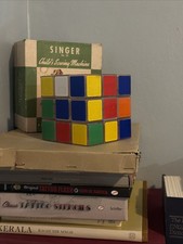 Rubik's Cube Paladone 2015 Light-Up Puzzle 5-inch Functional Cube, No Cord