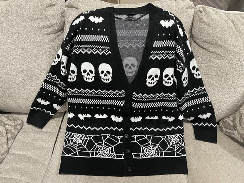 Torrid Halloween Cardigan Sweater Bats Skulls Webs Black Size 1