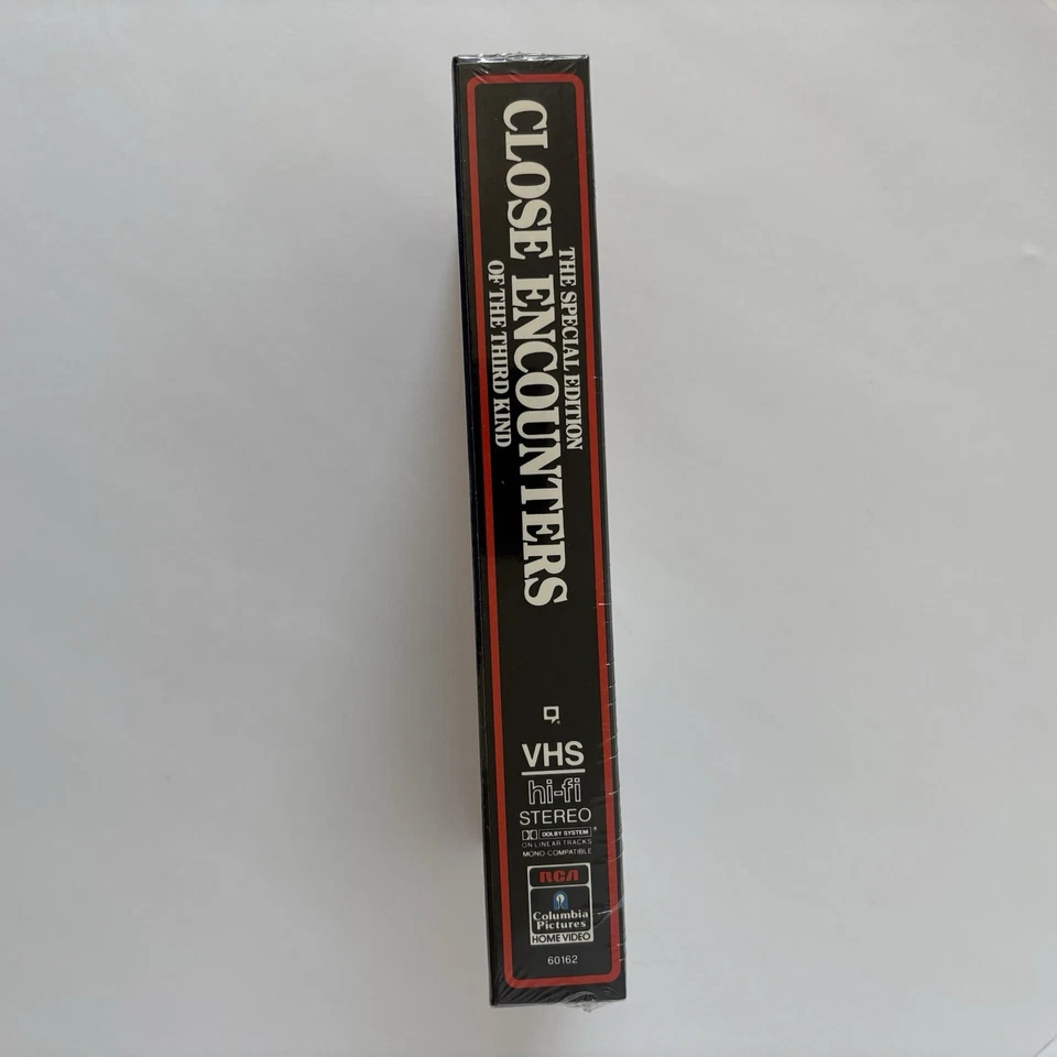 Close Encounters of the Third Kind VHS 1985 Factory Sealed Watermarks - Image 2 of 4