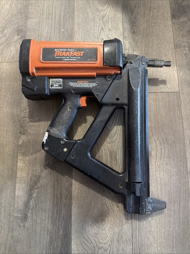 Ramset TF1100 Gas Actuated Automatic Fastening TrakFast Tool Kit - NO BATTERY