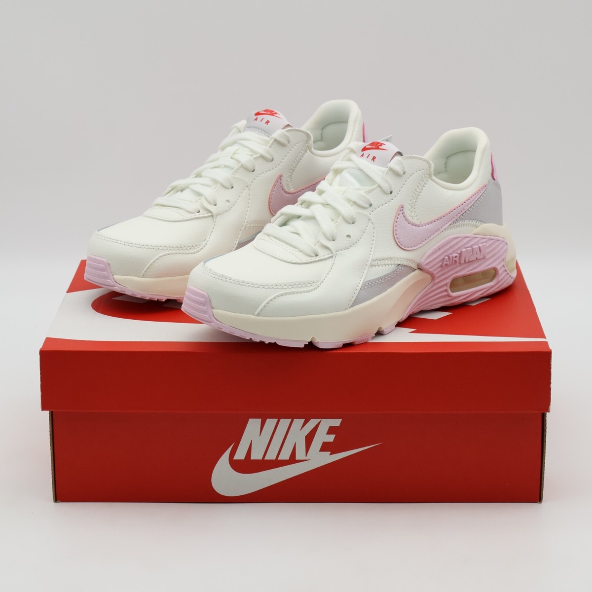 NIKE AIR MAX EXCEE ピンク 23cm ホワイト×ピンク Amazon.com | Nike Women's Air Max Excee Hyper Pink/White