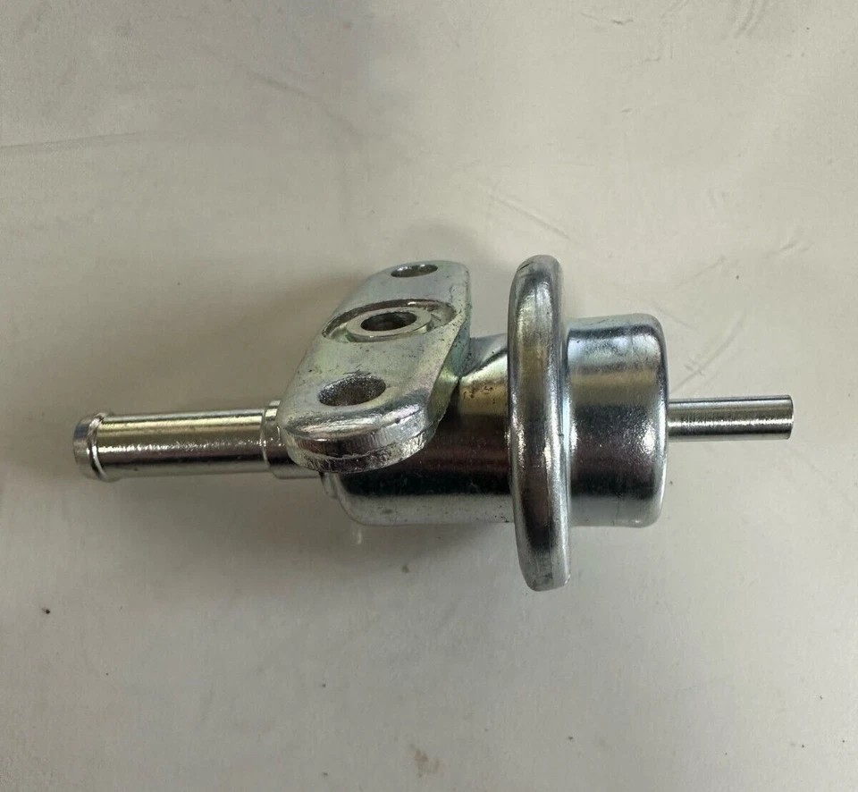 Genuine GP Sorensen Fuel Injection Pressure Regulator 800-255 Honda & Acura Foto 4 de 4