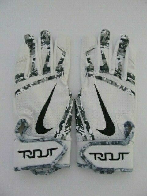 nike trout batting gloves youth