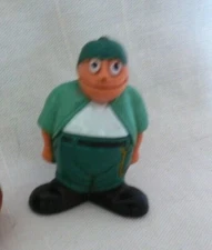 Homies Lil Vato with Green Hat Shirt & Pants 1 3/4" Figure