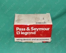 Pass  Seymour FS5 Fluorescent Light Bulb Lamp Starter 4.6.8W NEW