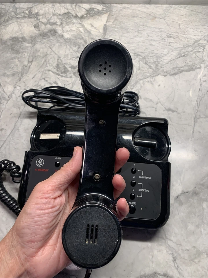 TELÉFONO DE ESCRITORIO FIJO GE # 2-9243C DE COLECCIÓN NEGRO CON RETENCIÓN - 12 MEMORIAS - MARCACIÓN RÁPIDA  Foto 3 de 4