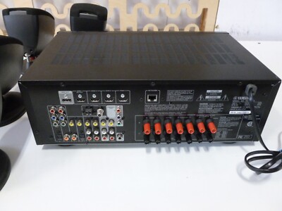 Yamaha RX-V579AVアンプ Yamaha RX-V579 7.2-channel home theater receiver with Wi-Fi