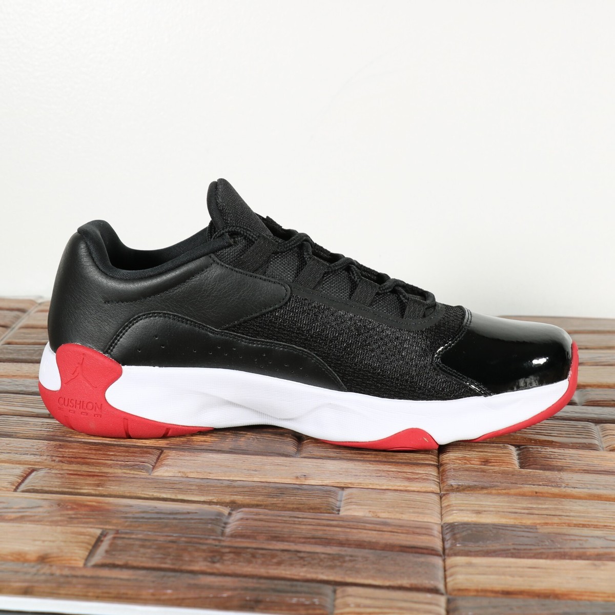 シューズ(男性用) Jordan Air Jordan 11 retoro low us10 28 Air Jordan 11 Retro Low 'Black/Varsity Red-WHT|FV5104-006