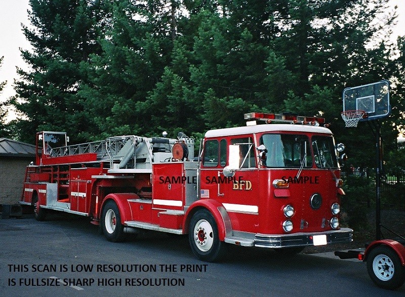 Fire Apparatus Photo Berkeley CA old 1968 Crown 100' tiller hook n ladder truck