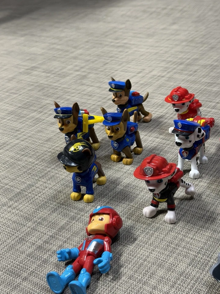 Lote de 20 figuras mixtas de juguete de Paw Patrol Foto 3 de 4