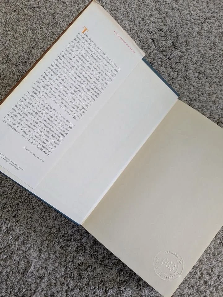 Lot Of 2 Vtg Ernest Hemingway Hardcover books Islands In the stream A Life Story - Image 3 of 4