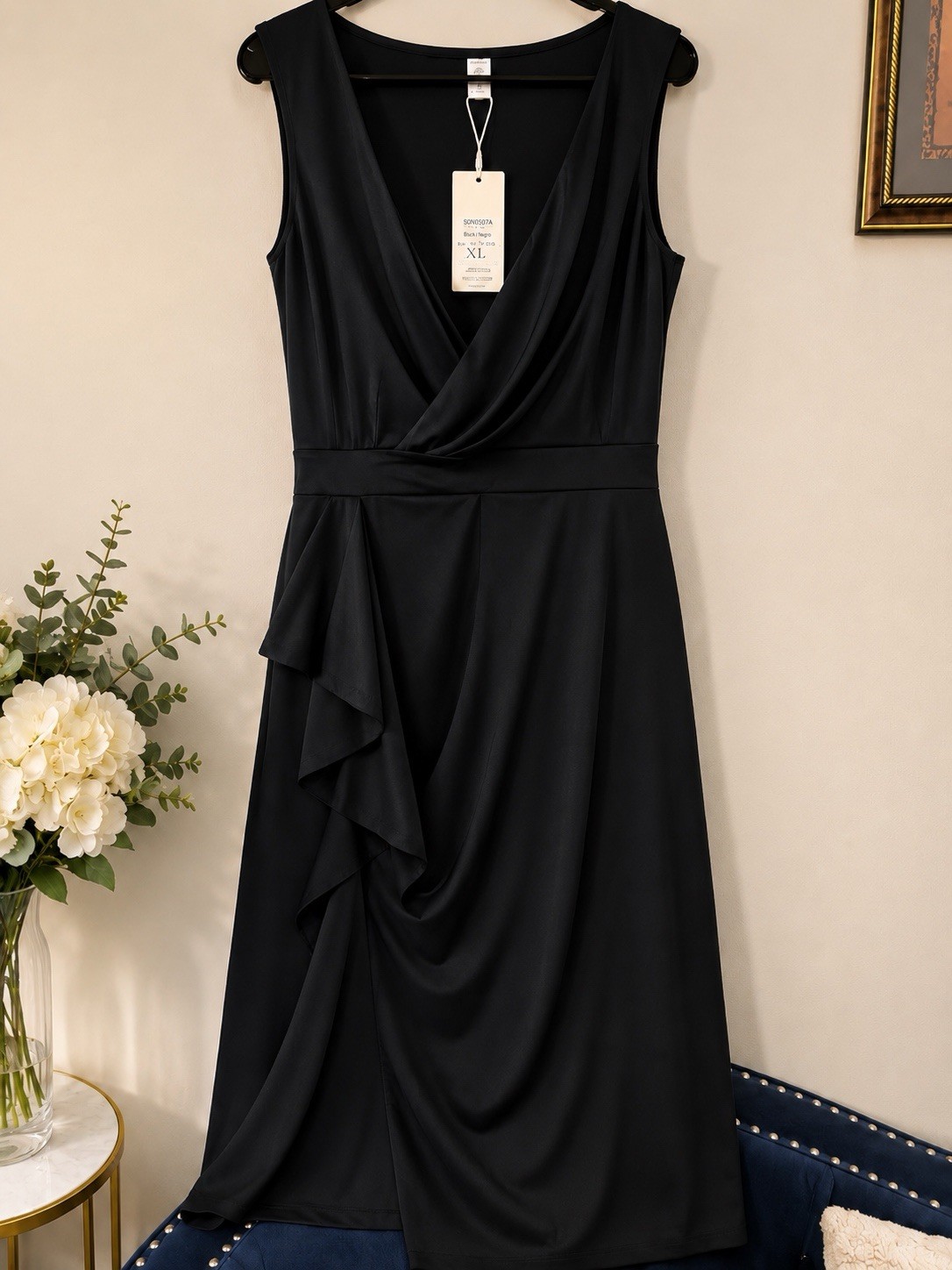 Women’s Black Solid Sleeveless V-Neck Knee Length Ruffle Dress XL Regular