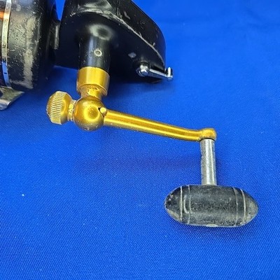 Moulinet de pêche vintage Penn 712z Spinfisher fabriqué aux USA