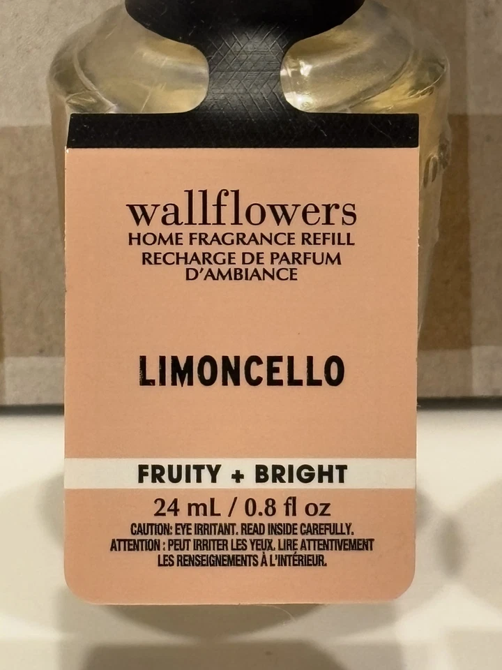 4 Pack Bath And Body Works Wallflower Refills Assorted Scents, New Sealed - Image 2 of 4