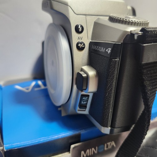 Minolta Maxxum 4 Dynax Date analoge Spiegelreflexkamera 35 mm AF 28-80 AF 70-210 Zoomobjektiv  - Bild 8 von 22