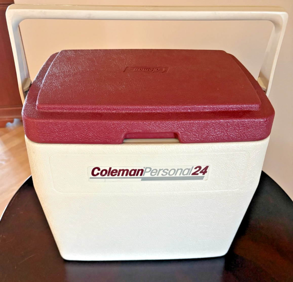 Ice Chest White Red Lid 5276 1987