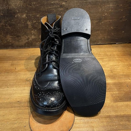 trickers resole