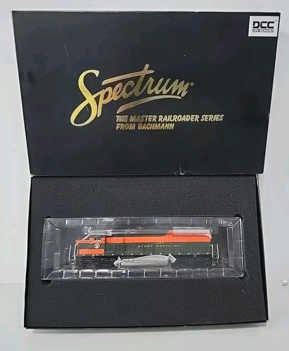 Locomotora diésel Bachmann 82714 HO Great Northern SD-45 #407 DCC equipada | Zustand: Used