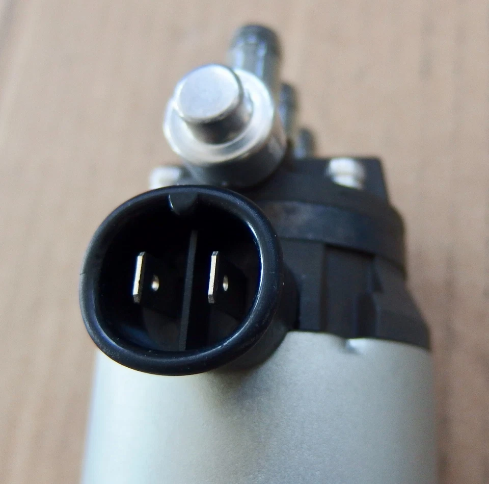 ALFA ROMEO electric Fuel Pump New 3Port SPIDER Alfetta 1975 - 1979 1 yr.warranty - Image 3 of 4