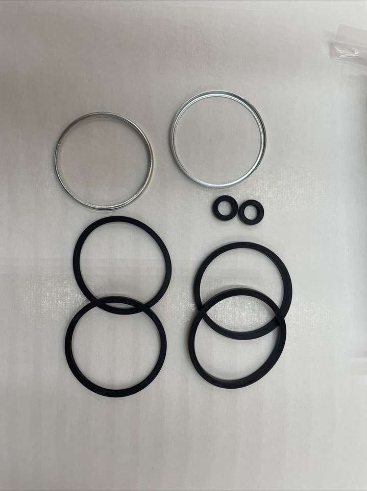 Triumph Engine Seal Kit 1972-79 650 750 Seal Kit 5 Speed T140 T120v Tr7 27D