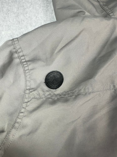 Volcom Gray Water Resistant Mesh Lining Enemy Stone Windbreaker Jacket Size M - Picture 15 of 24
