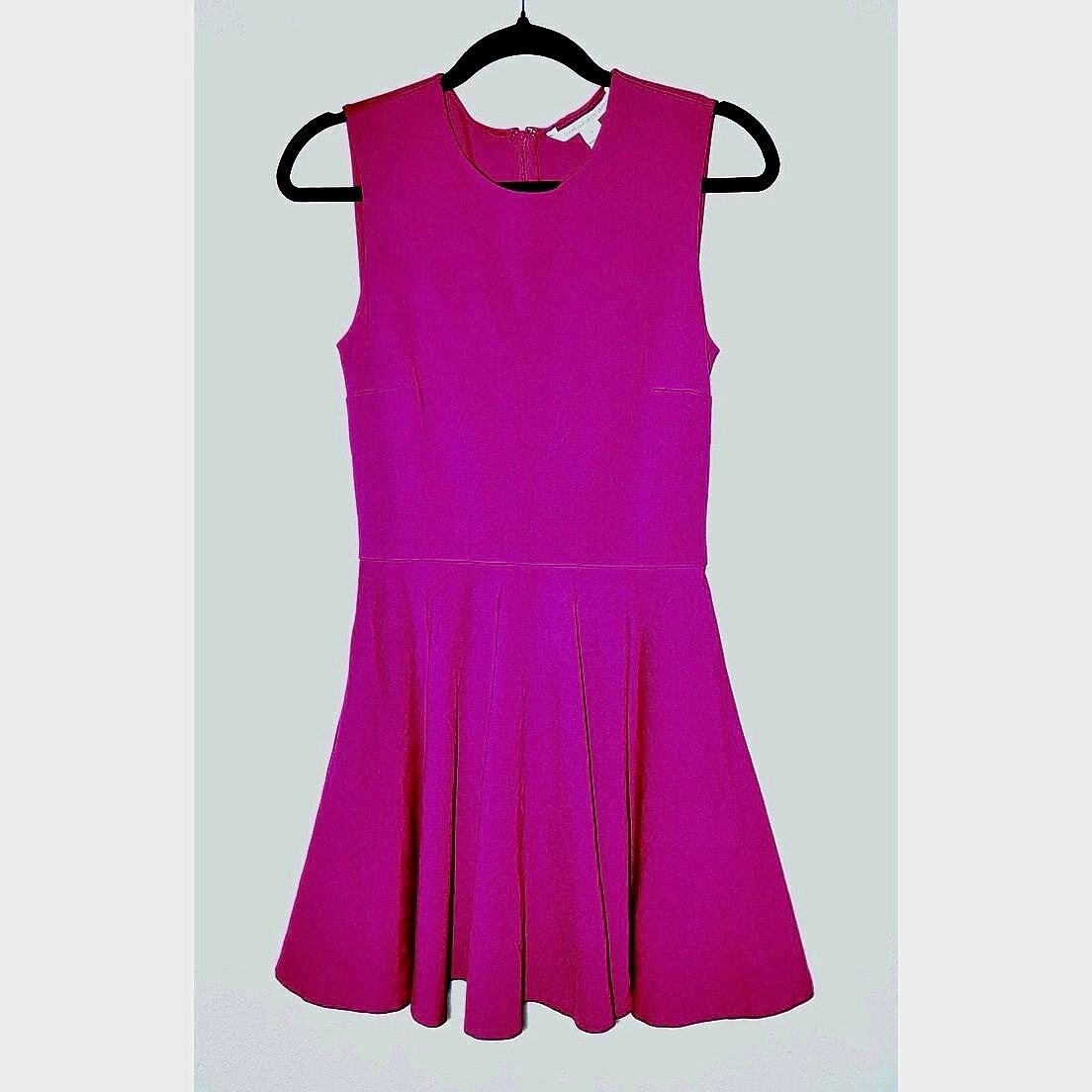 DVF Diane Von Furstenberg Pink Dahlia Sleeveless Jeannie Fit Flare Dress  Size 2