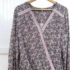 Max Studio Floral Faux Wrap Blouse Women's M Long Sleeve V-Neck Boho Pink Green