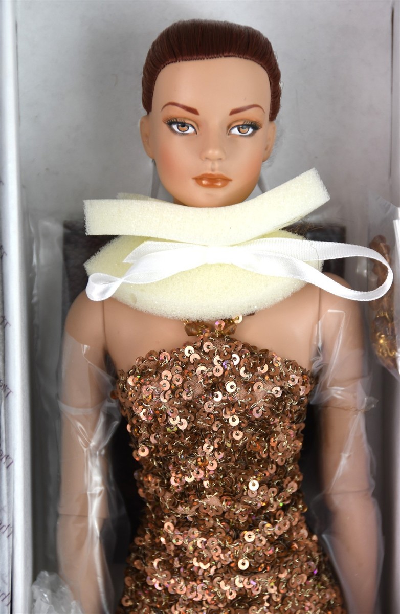 Tonner Doll ～Casual Luxury ～ Tonner Dolls 24 KT Sydney Chase Redhead Evening Gown NRFB 2007 16