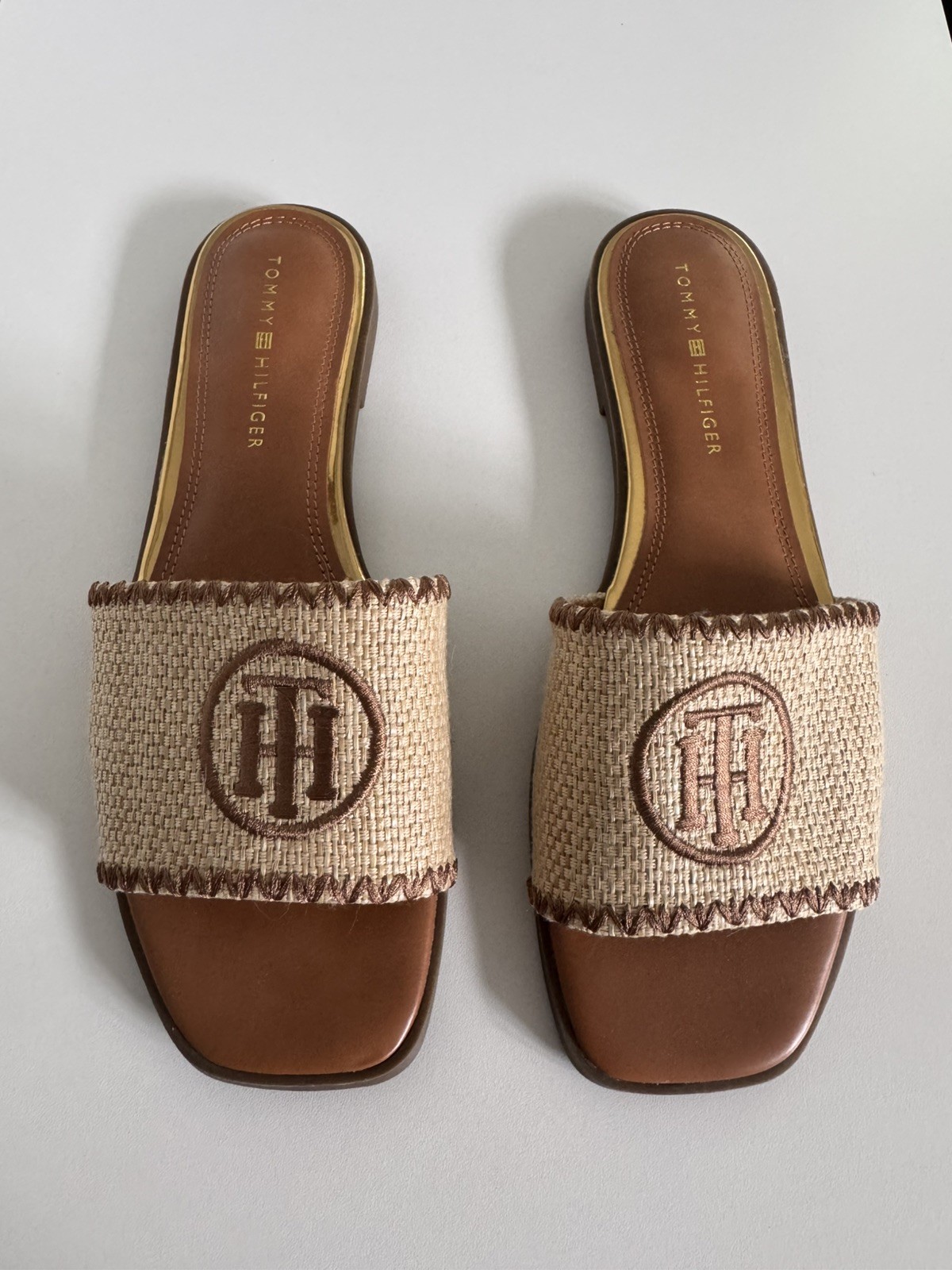 Tommy Hilfiger Pezley Sandals Slide Flat Women's 10 M Brown Natural Raffia Logo
